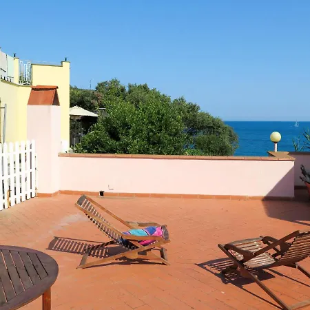 Locazione Turistica Castello-3 *