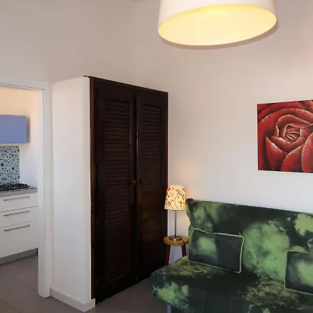 Apartment Locazione Turistica Castello-3 *